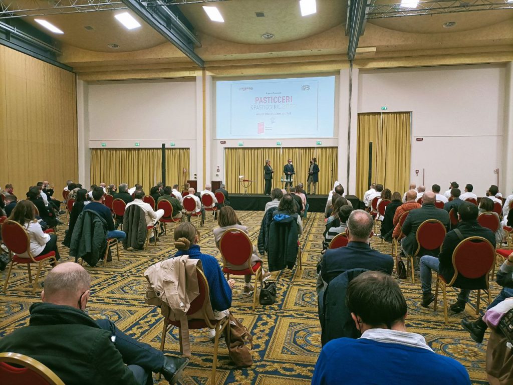 Presentazione PAsticceri e PAsticcerie 2022 Recensioni