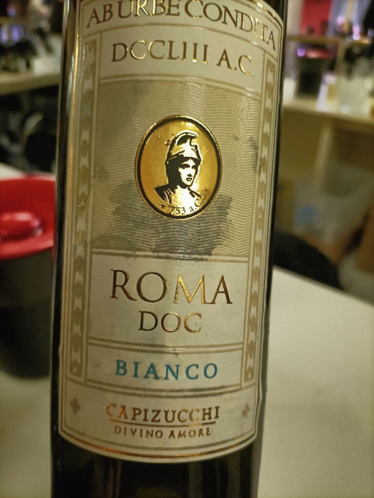 Annuario Dei Migliori Vini Italiani 2023 di Luca Maroni - Recensione + Evento 8 Roma Doc Bianco Capizucchi Recensioni